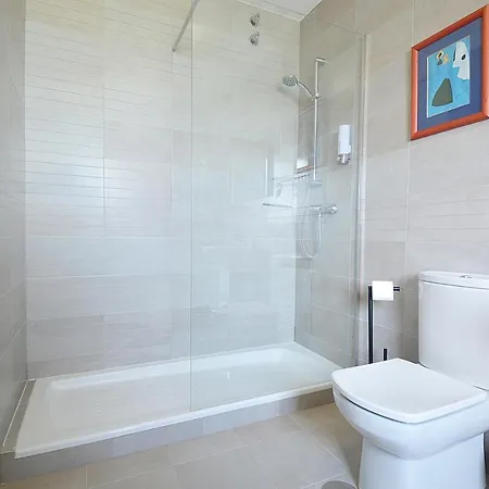 Holiday home Adosado Con Piscina En *