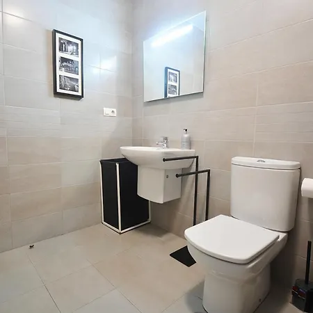 Adosado Con Piscina En * Pontevedra